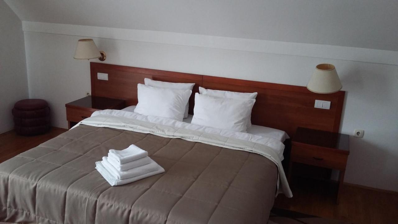 Hotel Terex Naselje Starosjedilaca Eksteriør billede